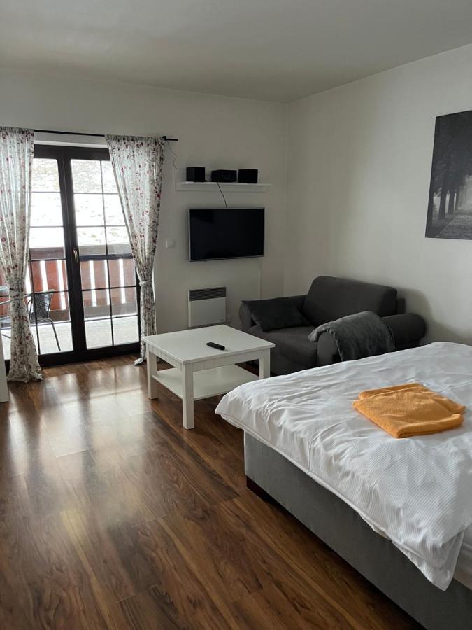 Apartman Viktoria 5 Rużomberk Zewnętrze zdjęcie